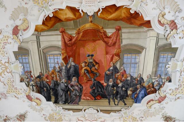 Deckenfresko mit Kaiser Karl VI. Vater Maria Theresias.  | Foto: Anne P.