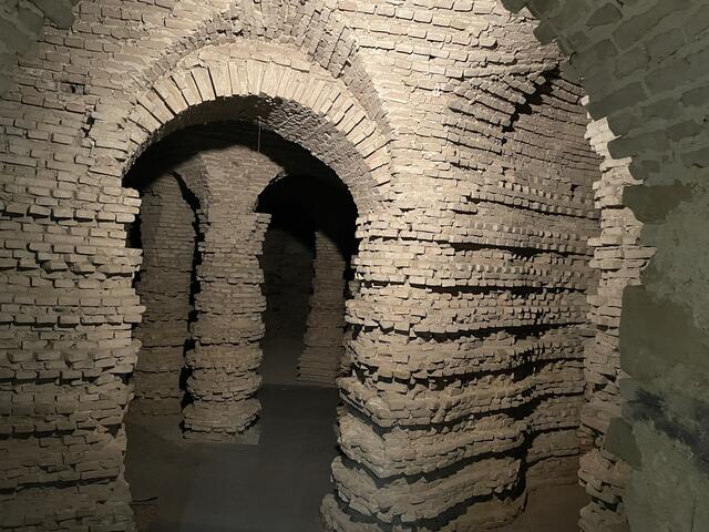 Defintiv ein Highlight des Schlosses: Die Grotte. Sie befindet sich am Ende des zweiten Veranstaltungssaals.  | Foto: Karina Stuhlpfarrer