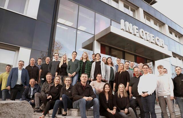 Das Infotech-Team freut sich auf den Besuch am Tag der offenen Tür, am 23. Juni von 12 bis 18 Uhr.  | Foto: Infotech