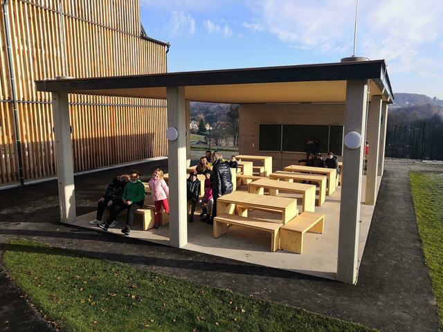 Volksschule Pirching am Traubenberg mit Freiluftklasse | Foto: Gemeinde Pirching am Traubenberg