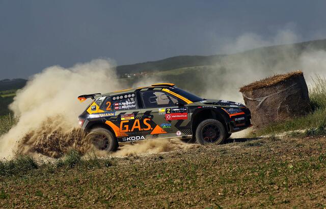 Hermann Neubauer &amp; Co Ursula Mayrhofer fuhren mit "Gala-Vorstellung" zum 2. Saisonsieg. | Foto: Copyright: Daniel Fessl - rallyepics.at