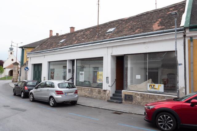 Das geplante Jugenszentrum am Alten Stadttor sorgt unter den Parteien für Diskussionen.  | Foto: Christoph Fertl