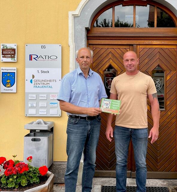  Bgm.Bernd Hermann hieß den Unternehmer Erich Herburger in Frauental willkommen
