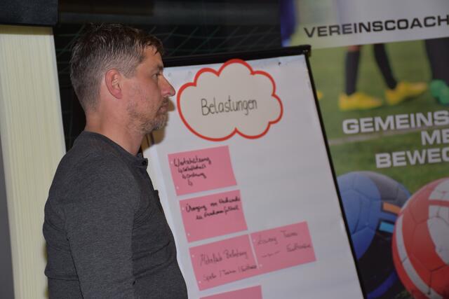  Aktion „Verein in Form“. Der OÖ Fußballverband und die Österreichische Gesundheitskasse ermöglichen den Pabneukirchner Kickern ein umfassendes Gesundheits-Förderungsprogramm. 