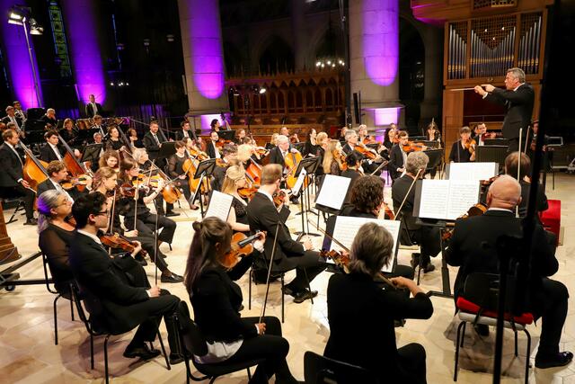 Das Bruckner Orchester Linz unter der Leitung von Chefdirigent Markus Poschner. | Foto: Mariendom Linz/Franz Wurzinger