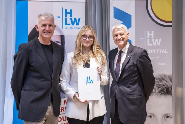 Ein besonderer Erfolg voller Stolz

Vanessa Walzl (3amw)  AUSZEICHNUNG !!! 
 | Foto: (c) hlwspittal 2023, Richard Krämmer, Markus Ambros