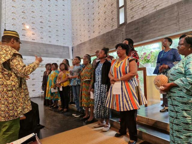 Musikalische Begleitung durch den Ghana Minstrel Choir