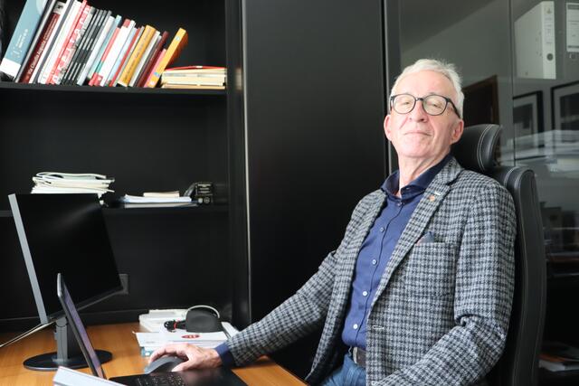 Bürgermeister Herbert Mayer freut sich über die Festlichkeiten. | Foto: Elisabeth Neuner