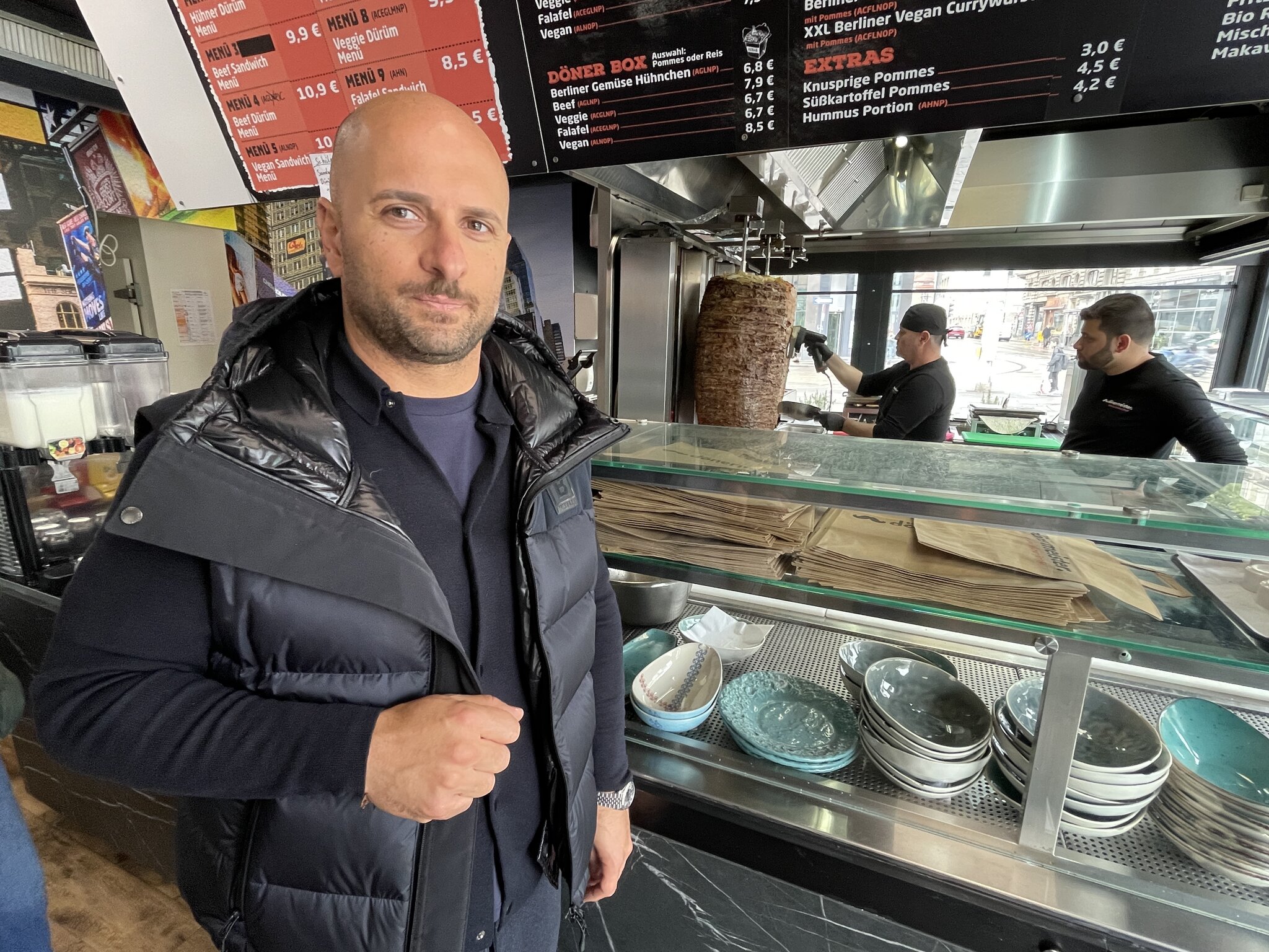 Berliner Konzept ging auf: Der Meister der Döner beim Urban-Loritz ...