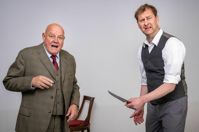 Intendant Wolfgang Böck übernimmt selbst eine Rolle im Stück. | Foto: Wolfgang Voglhuber