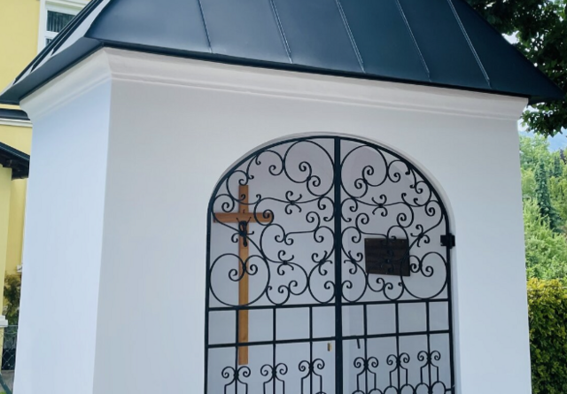 Ein wahres Schmuckstück ist die Wegkapelle am Dinzlweg in Villach-St. Martin wieder geworden!