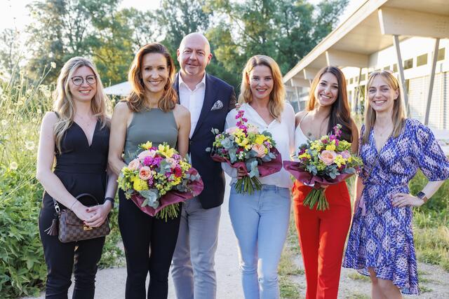 Katarina Sappert, Barbara Fleiáner, Manfred Leitner, Christine Reiler, Judith Niedl und Claudia Kaiser. | Foto: Roland Rudolph