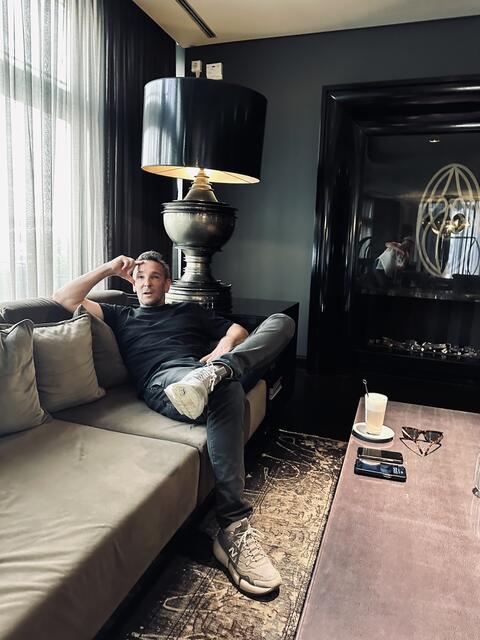 Mark Keller im Hotel "Rommers" (Frankfurt am Main) beim Imterview. | Foto: Nadja Schilling