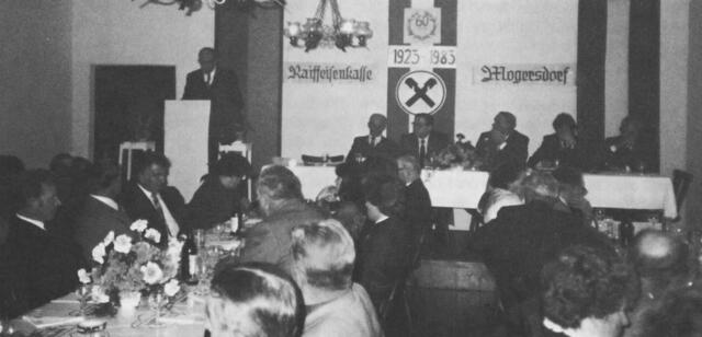 1983 feierte die Raiffeisenkasse Mogersdorf ihr 60-jähriges Bestehen. | Foto: Raiffeisen