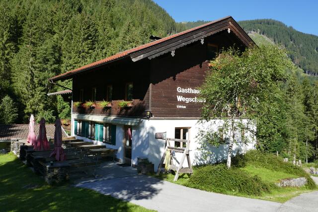 Ausgangspunkt und Endpunkt einer Tour auf den Schafsiedel: das ausgesprochen empfehlenswerte Gasthaus Wegscheid.  | Foto: Thomas Neuhold