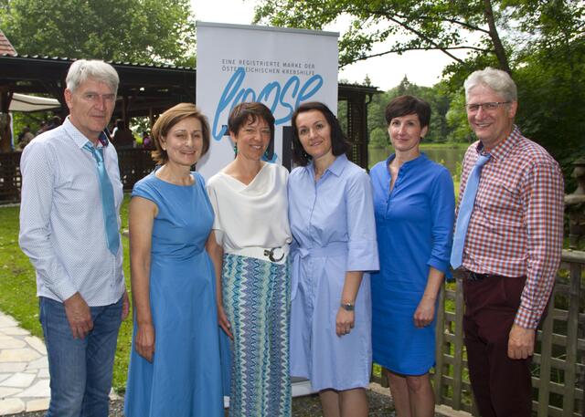 Wilfried Horvath, GF-Andrea Konrath Präsidentin Michaela Klein, Edmira Bekto, Michaela Eberhardt, Prim. Gottfried Pfleger bei der "Loose Tie" Veranstaltung im KOI bei Elisabeth und Markus. 