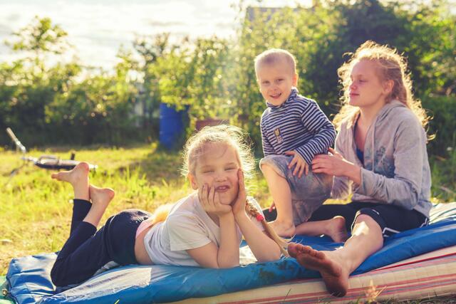 Spiel und Spaß für die Kinder.  | Foto: Vitolda Klein/Unsplash