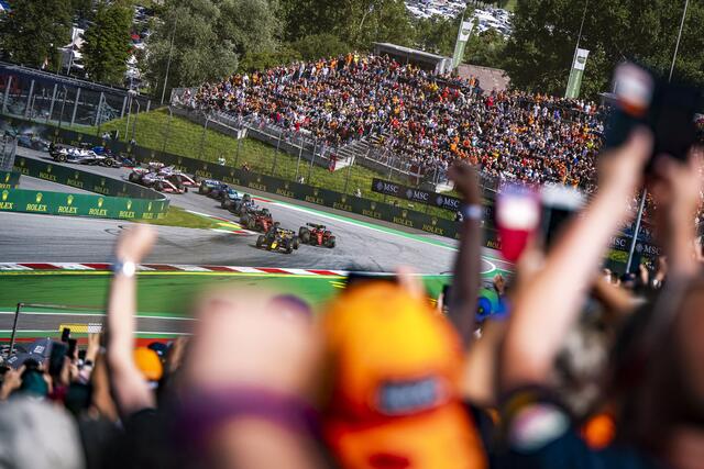 Die Tribünen werden voll sein. | Foto: RB/Pripfl