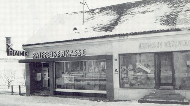 1955 bezog die Raiffeisenkasse Jennersdorf ihr neues Gebäude in der Hauptstraße. | Foto: Raiffeisen