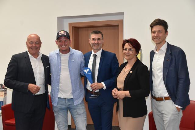 Bgm. Georg Rosner, Thomas Morgenstern, Richard Kossits, Tanja Stöckl, Peter Pratscher | Foto: Michael Strini
