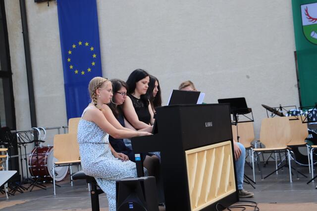 "Andante con moto in F-Dur": Valentina Klar, Anna Szöcs, Diana Maksimovic und Johanna Moser. | Foto: Edith Ertl