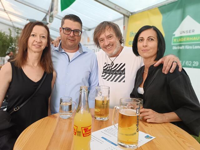 Manu, Sven, Gerhard und Ines ließen sich gut unterhalten