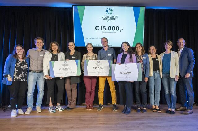 Die drei Geschäftsideen "Cyber Checker", "Grow Trails" und "Finess" erhielten eine Startförderung von jeweils 15.000 Euro. | Foto: Ingo Folie