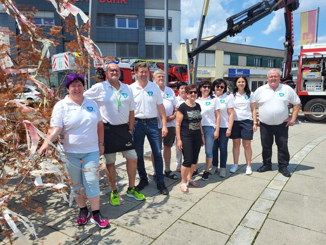 Der Maibaumumschnitt wurde von der Volkspartei organisiert. | Foto: Volkspartei Oberpullendorf