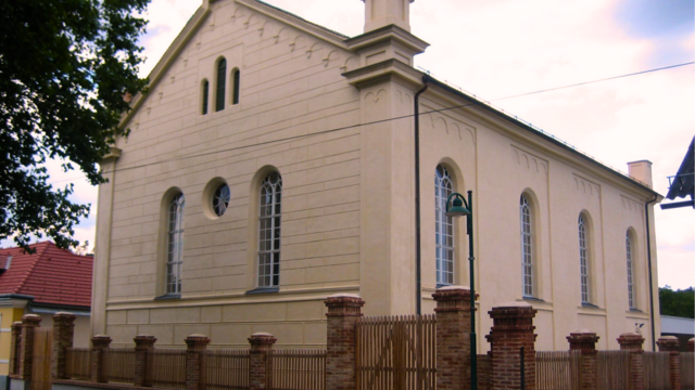 Die ehemalige Synagoge ist Ort des Geschehens. | Foto: Doris Simhofer