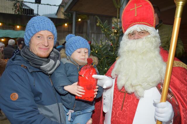Christian Leitner war über zwei Jahrzehnte der Nikolaus, der mit dem Schiff kam.  | Foto: Robert Zinterhof