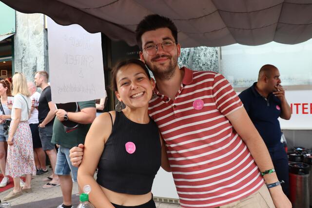Samira Sanchez Pöll und Landessprecher der Grünen Jugend Nikolas Braunäcker (v.l.). | Foto: Sandra Koeune