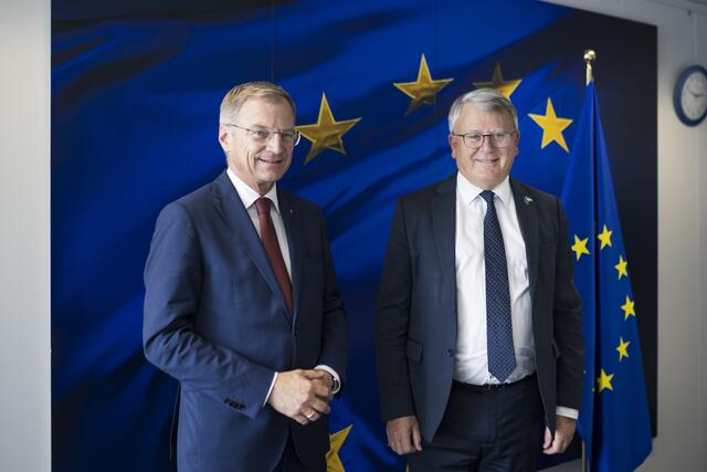 Landeshauptmann Thomas Stelzer traf bei seiner Delegationsreise nach Brüssel den luxemburgischen EU-Kommissar Nicolas Schmit. | Foto: Land OÖ / Mayrhofer