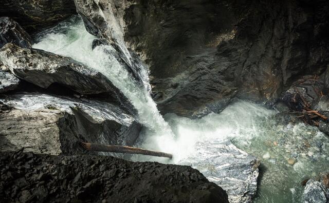 Die Wassermassen in der Klamm sind ein Besuchermagnet. | Foto: JOregional