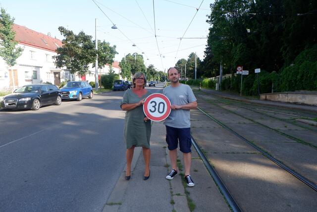 Unter anderem wollen Andrea Exler und Marcel Höckner (beide SPÖ) Tempo 30 in der Wolkersbergenstraße. | Foto: SP Hietzing