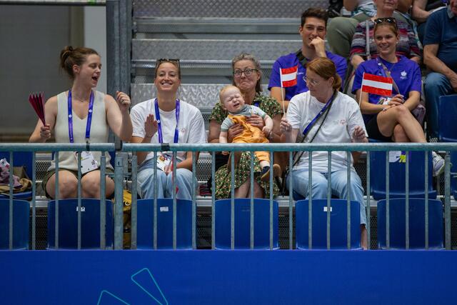 Österreichische Volleyball-Begeisterung auf den Rängen: Nur der jüngste Fan scheint nicht zufrieden. | Foto: GEPA/Special Olympics Österreich