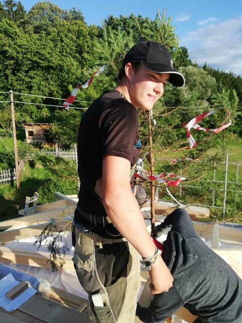 Robin Maderbacher beendete kürzlich seine Lehre mit gutem Erfolg. | Foto: zVg