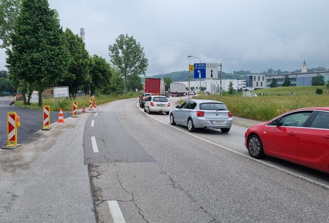 Keine Baustelle ohne Sperren und Einschränkungen - so auch beim Umbau des Autobahnknotens Ansfelden Süd. | Foto: Stadtgemeinde Ansfelden