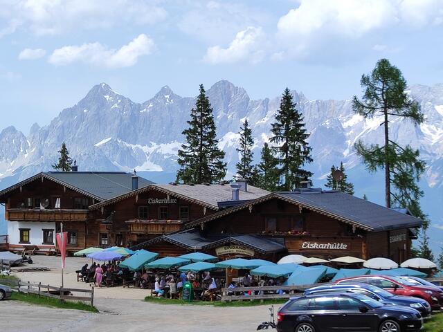 Wir starten unsere Runde an der Eiskarhütte... | Foto: I.Wozonig