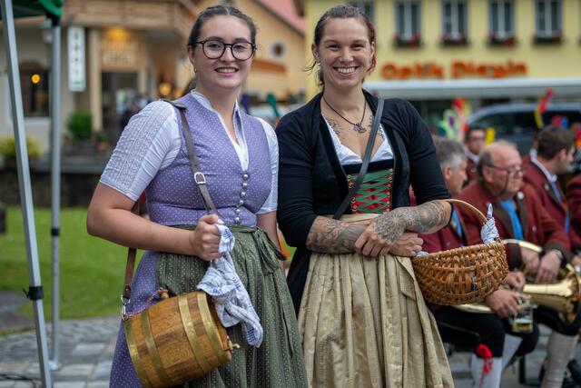 die Marketenderinnen der Trachtenkapelle | Foto: Andreas Lutche