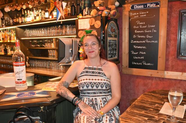 Die Besucherin Ina Neubauer genoss den musikalischen Abend. | Foto: Cherelle Marek