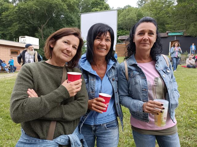 Manuela, Petra und Alexandra waren in guter Stimmung