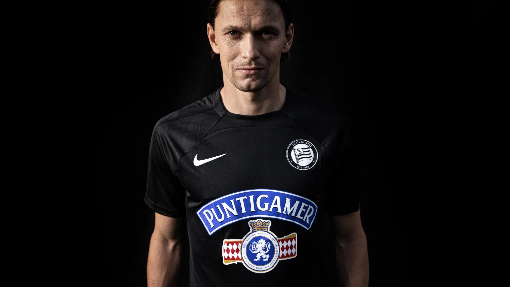 Saison 2023/24: SK Sturm präsentierte neue Heim- und Auswärtsdressen - Graz