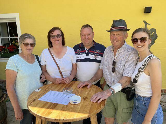 Gute Laune, Super-Stimmung beim Kellerfest in Mooskirchen | Foto: Wutte