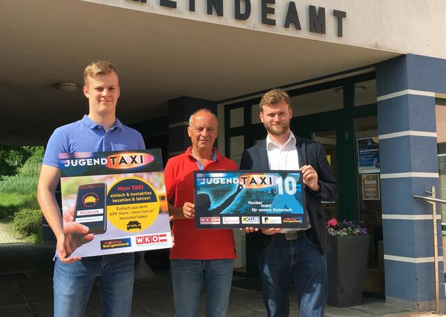 Jugendgemeinderat Jan Gerdenitsch, Bürgermeister Karl Izmenyi und Obmann Hubert Bleich (v.l.) | Foto: WKB