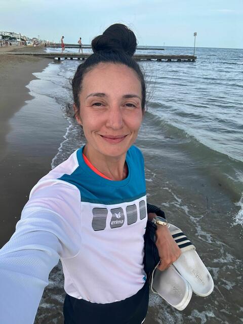 Rote Nasen Spendenlauf Michaela Kotásková genießt Meer, Pizza und Eis