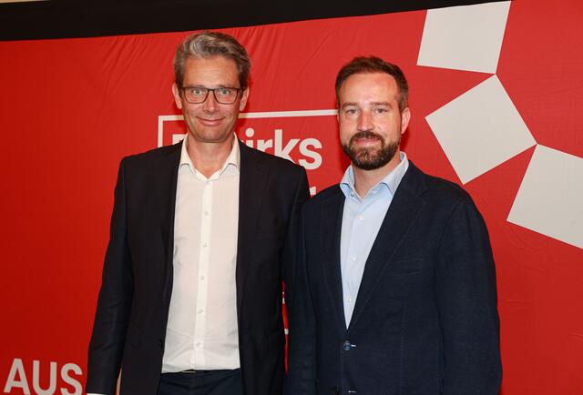 Verkehrsverbund Geschäftsführer Johannes Gfrerer gemeinsam mit dem für den öffentlichen Verkehr zuständigen Landeshauptmann-Stellvertreter Stefan Schnöll. | Foto: Franz Neumayr