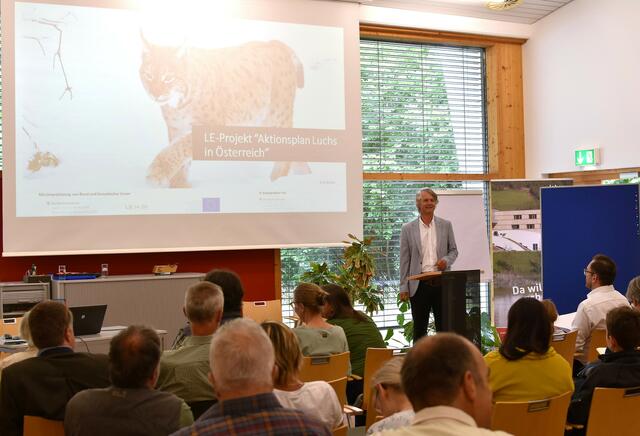 Nationalparkdirektor Josef Forstinger präsentierte den "Aktionsplan Luchs" | Foto:  Lucas Ende