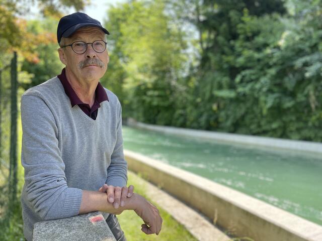Josef Pichler wollte einen Beitrag zum grünen Strom leisten. Zusammen mit vielen anderen engagiert er sich für die Ökostrombörse in Salzburg.  | Foto: sm