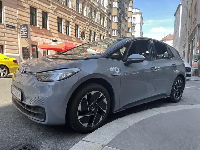 Dieses E-Auto konnte man am Mo.Hub mittels der App von Mo.Point nun mieten. | Foto: Tobias Schmitzberger