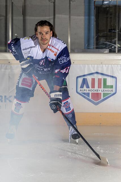 Bei den Adlern Vertrag verlängert... | Foto: H. Franke